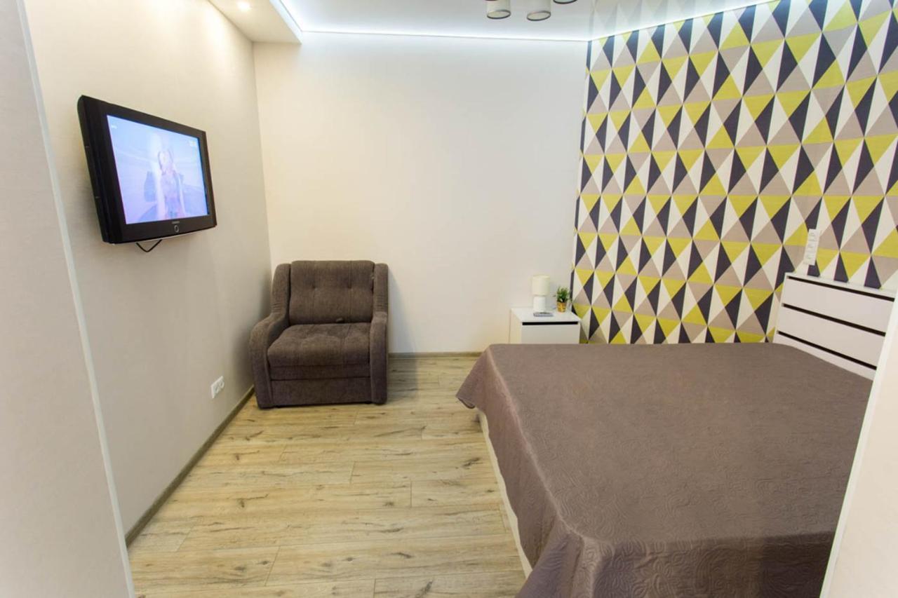 New Apartments In The City Center - Kuznechna Str. 26/2 Charków Zewnętrze zdjęcie